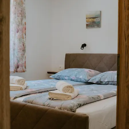 Apartma Zora Apartman