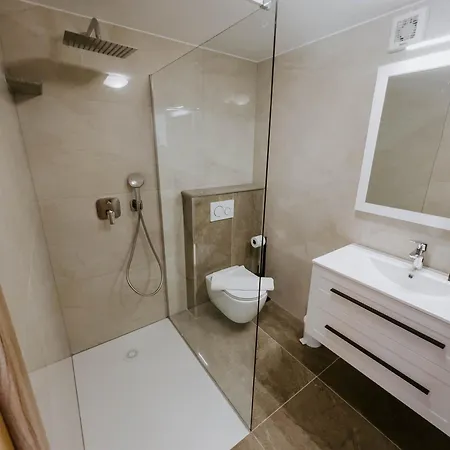 Apartman Apartma Zora *